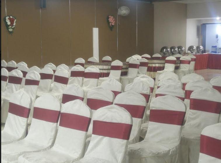 Hotel Patiala House Ahmednagar Bagian luar foto